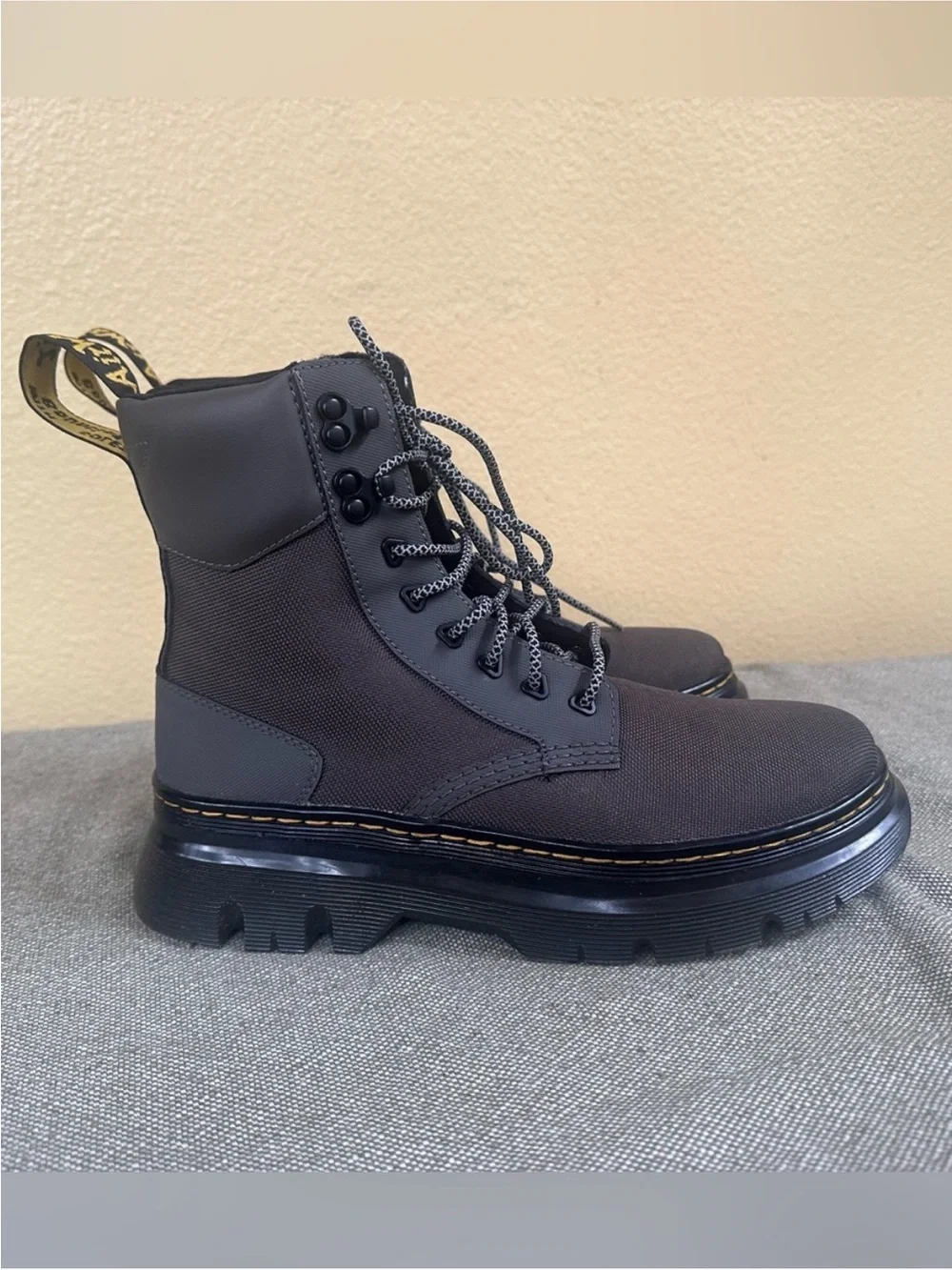 Dr. Martens 